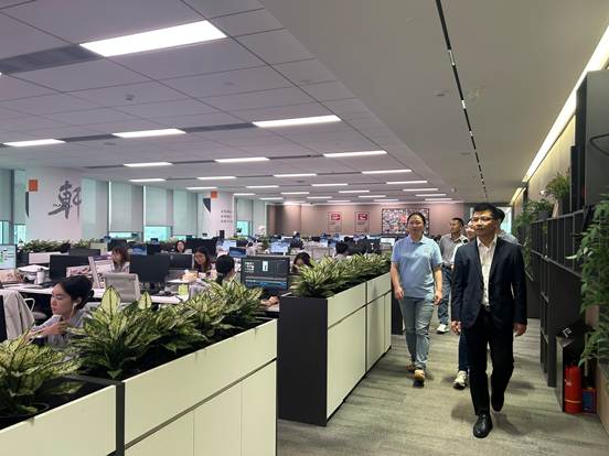 7ab3844637400362b4dbbbafa84e7272